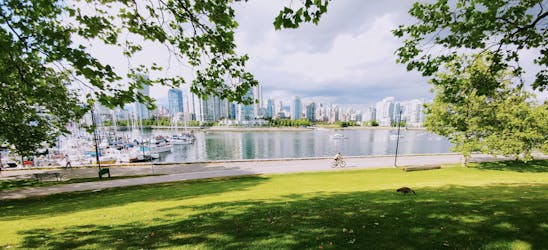 Private and personalized walking tour in Vancouver